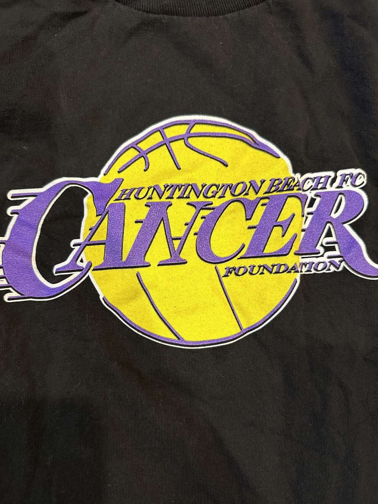 NBA × Vintage CANCER FOUNDATION LA LAKERS SPINOFF SHIRT Size US XL / EU 56 / 4 - 2 Thumbnail