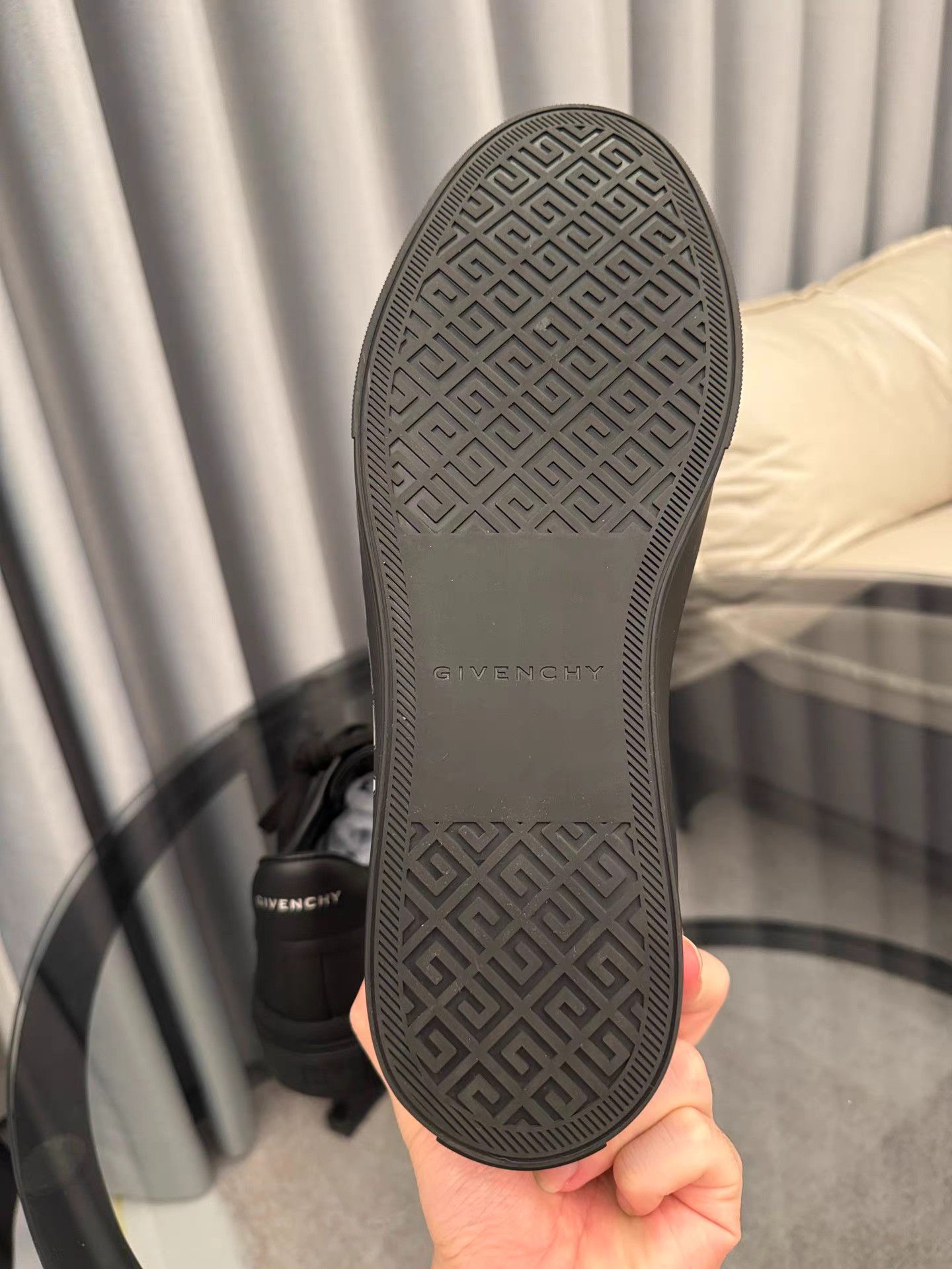 Givenchy Givenchy court Sneakers K6 Size US 9 / EU 42 - 7 Thumbnail