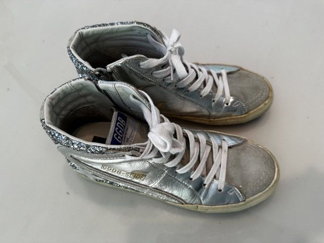 Golden Goose Golden Goose Slide w/Silver Glitter Size US 7 / IT 37 - 12 Thumbnail