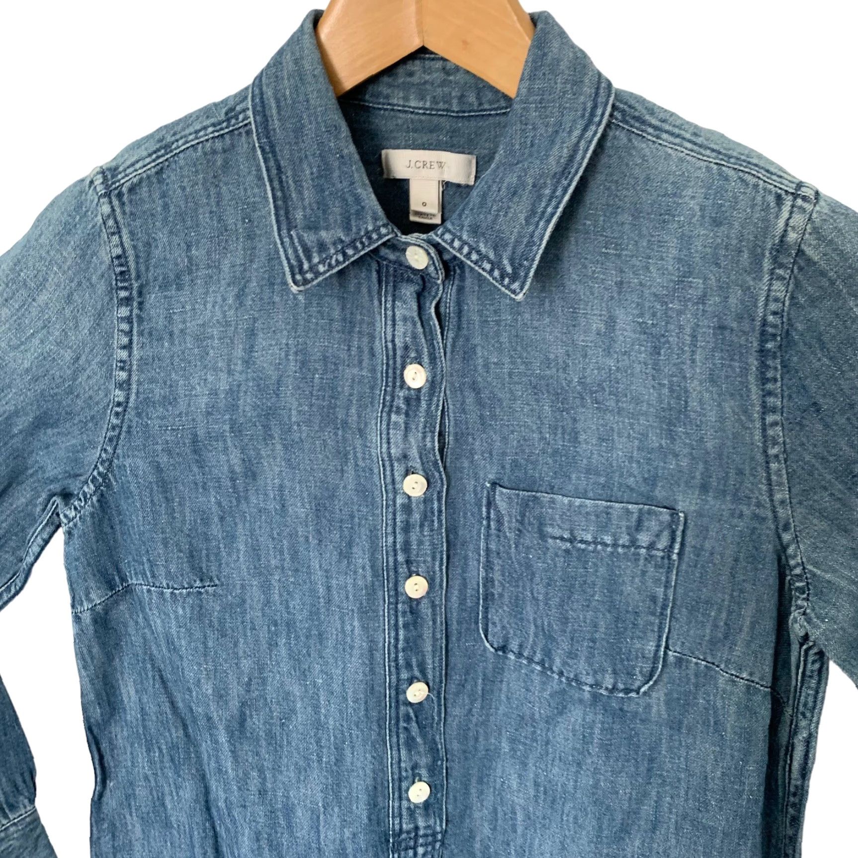 J.Crew J.CREW Shirt Adult 0 Blue Chambray Solid Pocket Collared Long Sleeve Button Dress Lightweight Casual Travel Size XS / US 0-2 / IT 36-38 - 3 Thumbnail