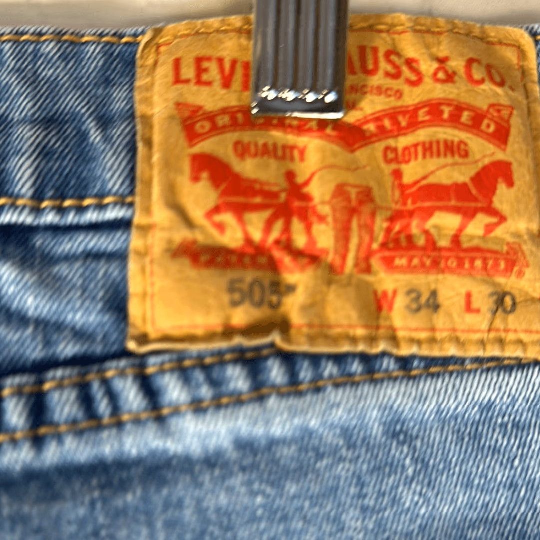 Levi's VINTAGE Levi’s Men’s 505 Jeans Straight Leg 34x30 Blue 34 Inseam 30 Mens Jeans Size US 34 / EU 50 - 3 Thumbnail