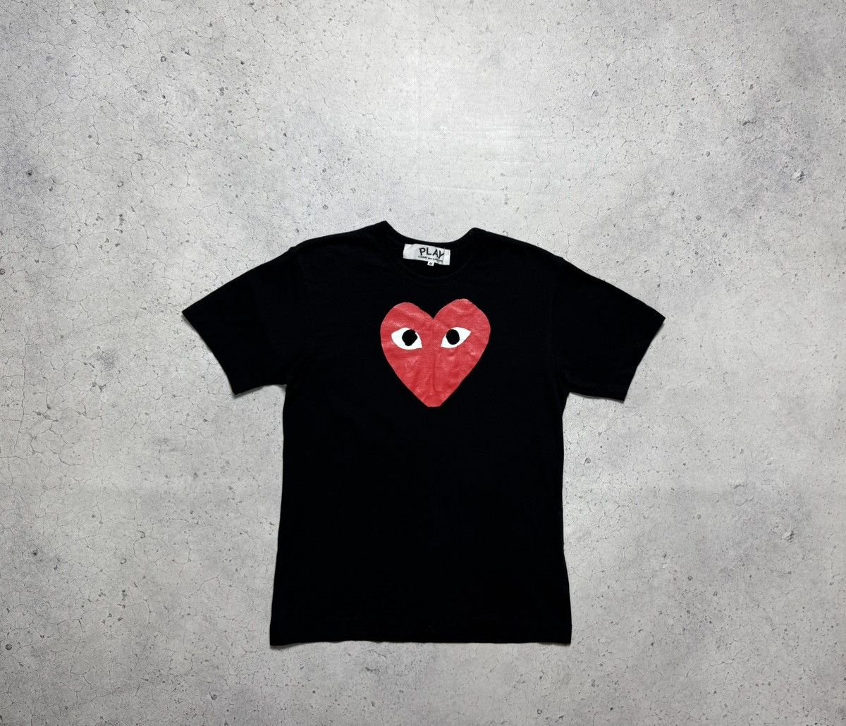 Comme Des Garcons PLAY CDG Luxury T-Shirt Love Big Logo