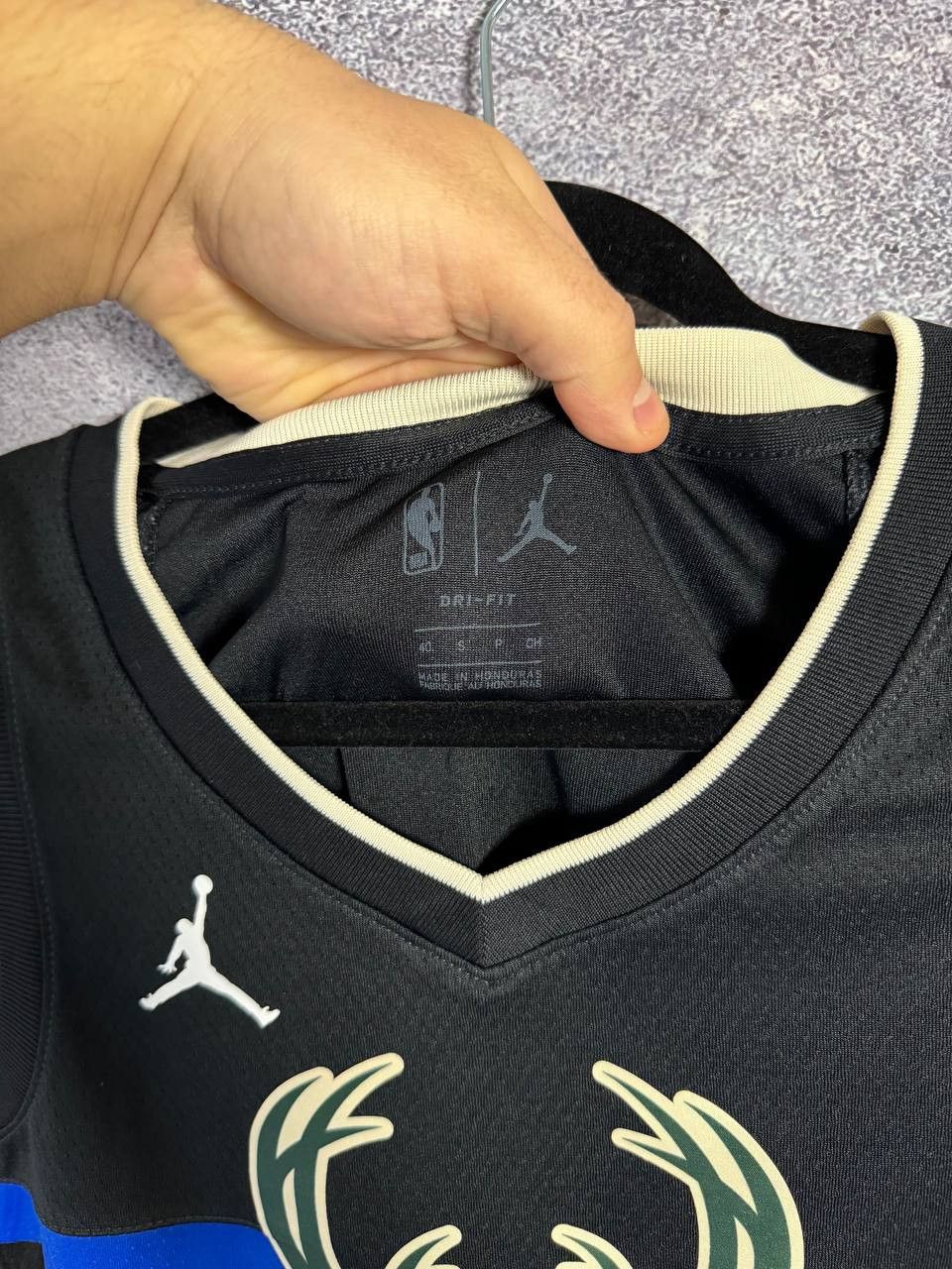 Jordan Brand × NBA HOLIDAY Bucks Giannis Antetokoumpo Swingman NBA Jersey Size US S / EU 44-46 / 1 - 12 Thumbnail
