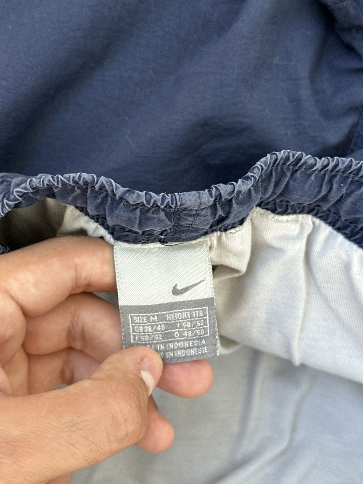 Nike Vintage Nike Track Pants Distressed Fit Swoosh Logo Size US 34 / EU 50 - 17 Thumbnail