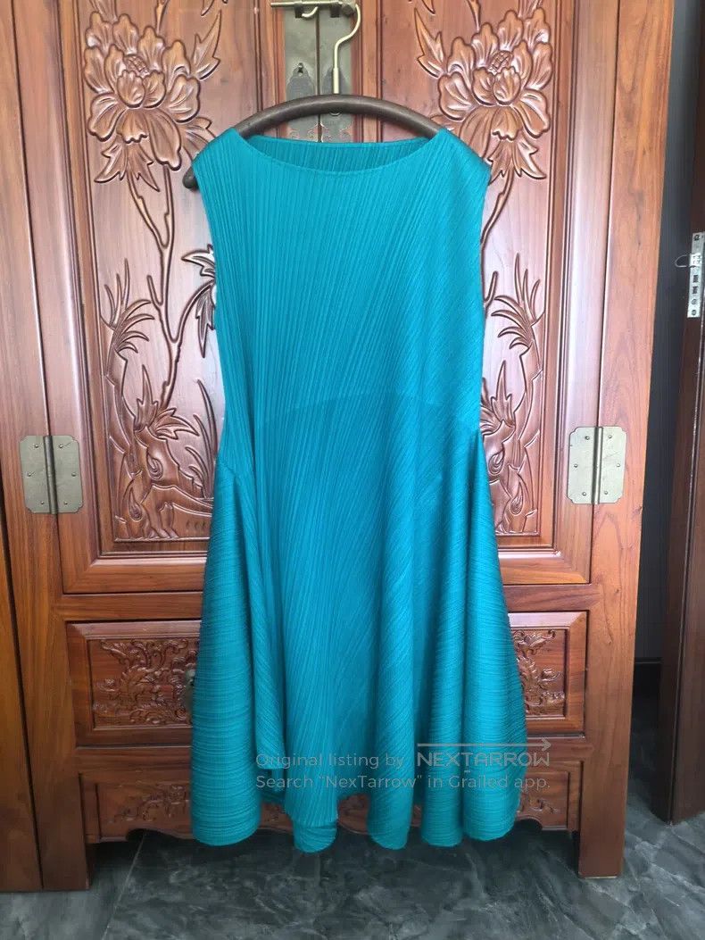 Issey Miyake Issey Miyake Green Dress Size L / US 10 / IT 46 - 1 Thumbnail