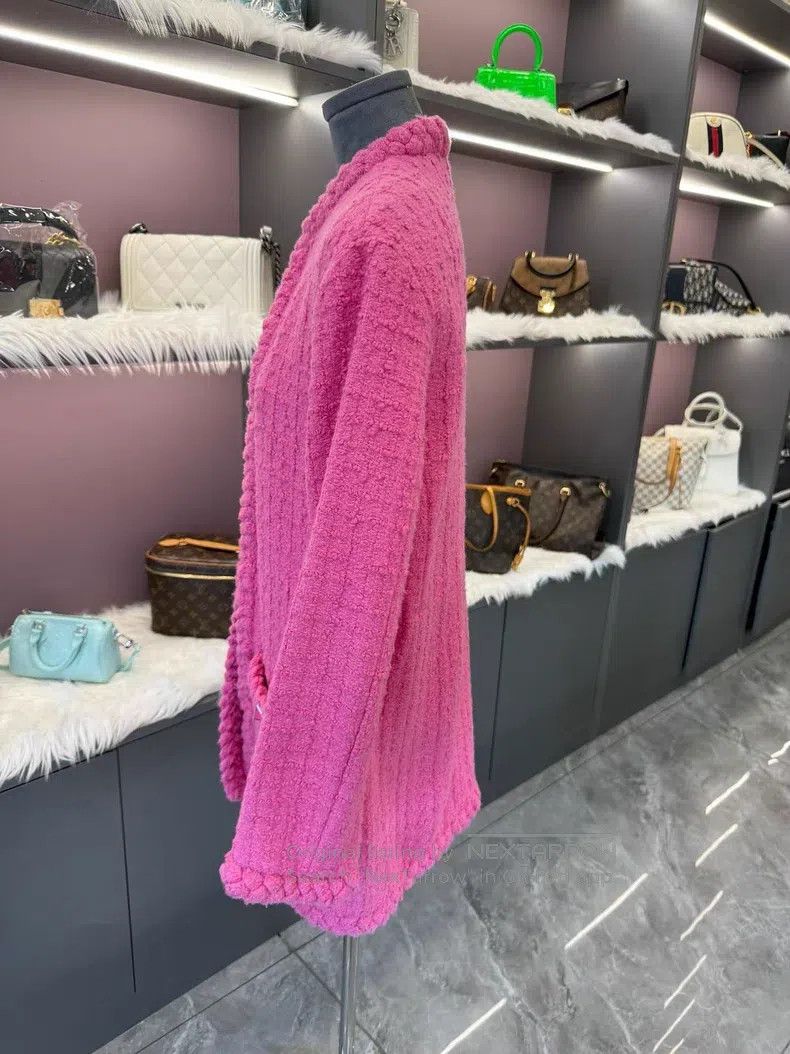Valentino Valentino Rose pink sheep coat coat Size XS / US 0-2 / IT 36-38 - 5 Thumbnail