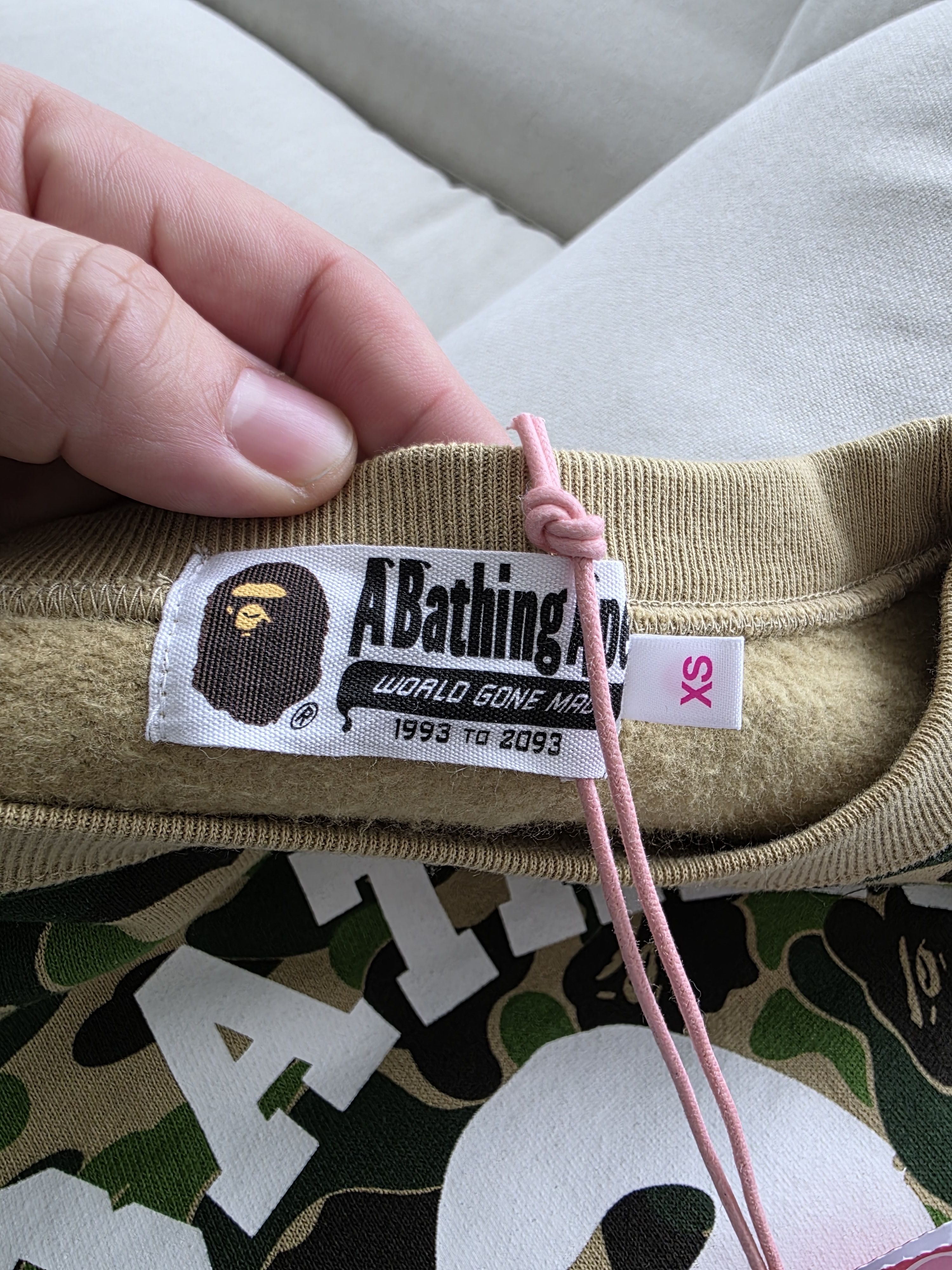 Bape BAPE ABC Camo College Wide Crewneck Size XS / US 0-2 / IT 36-38 - 2 Thumbnail