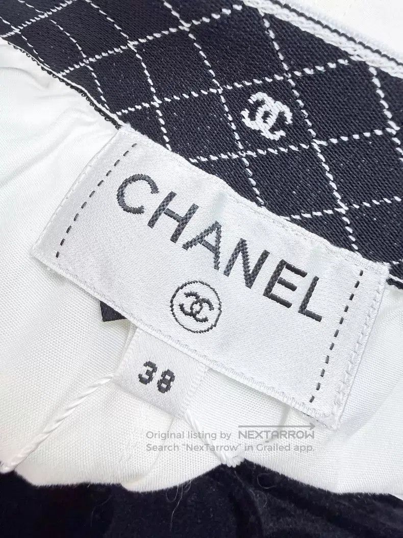 Chanel Chanel Black plaid double C elastic waist shorts Size 25" / US 0 / IT 36 - 5 Thumbnail
