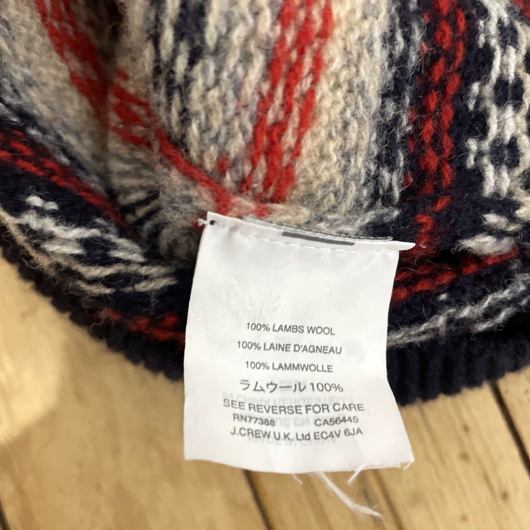J.Crew VINTAGE J.CREW 100% Wool Fair Isle Sweater Men Adult L Red Blue Cream Nordic Crew Neck Size L / US 10 / IT 46 - 5 Thumbnail
