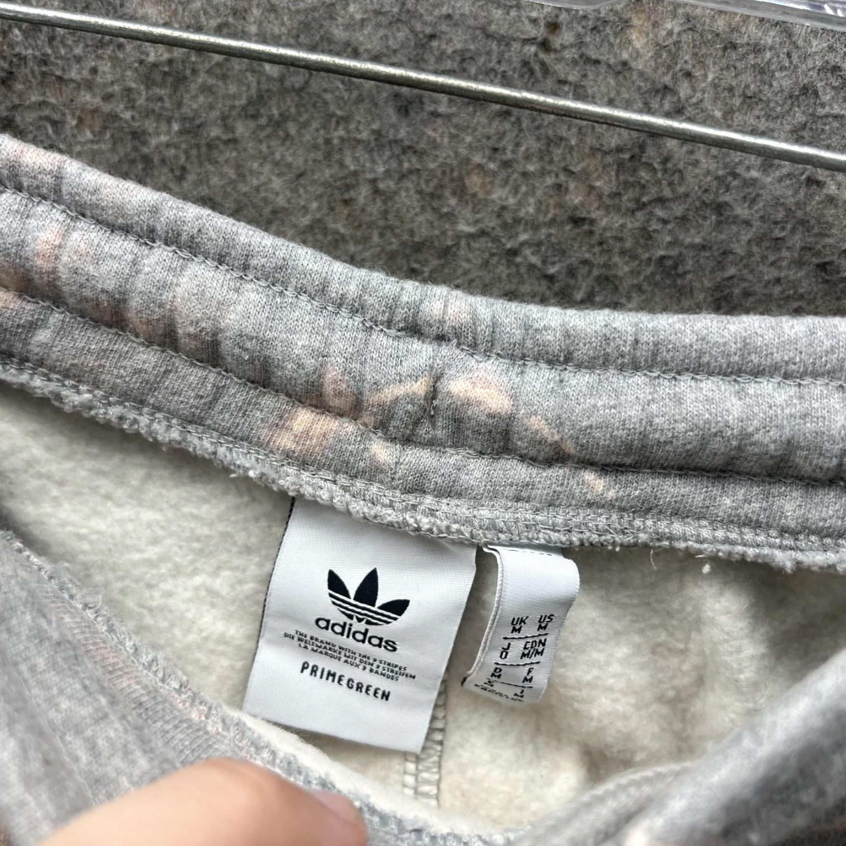 Adidas Adidas Shorts Men Medium Gray Elastic Waist Fleece Trefoil Originals Size US 31 - 3 Thumbnail
