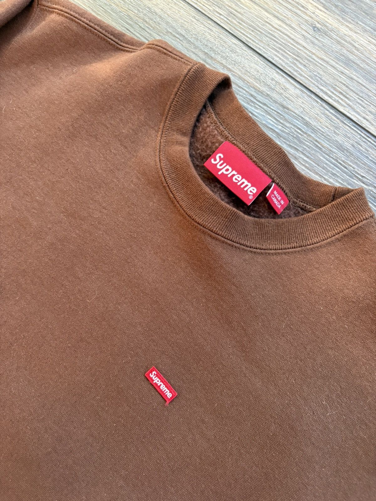 Supreme Supreme Small Box Crewneck Brown Size US S / EU 44-46 / 1 - 3 Thumbnail