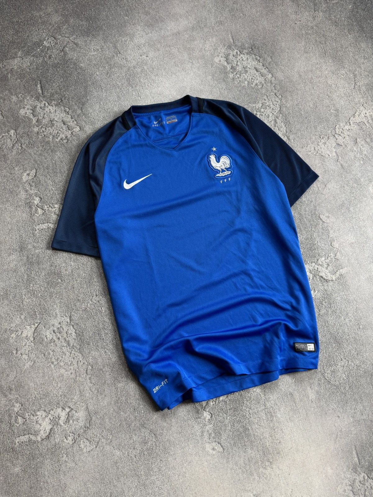 Nike Nike France National Football Soccer Team 2016 Jersey Shirt Size US M / EU 48-50 / 2 - 2 Thumbnail