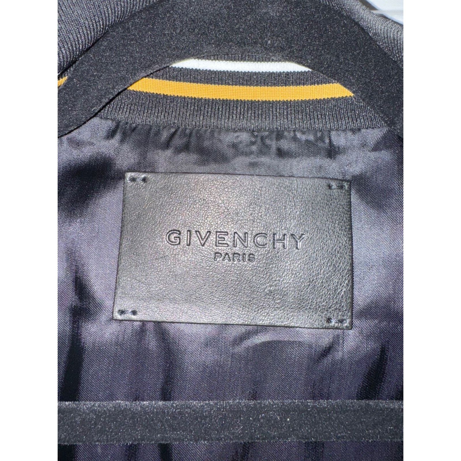 Givenchy Givenchy Leather Monogram Varsity Bomber Blouson Jacket 50 Size US M / EU 48-50 / 2 - 19 Thumbnail