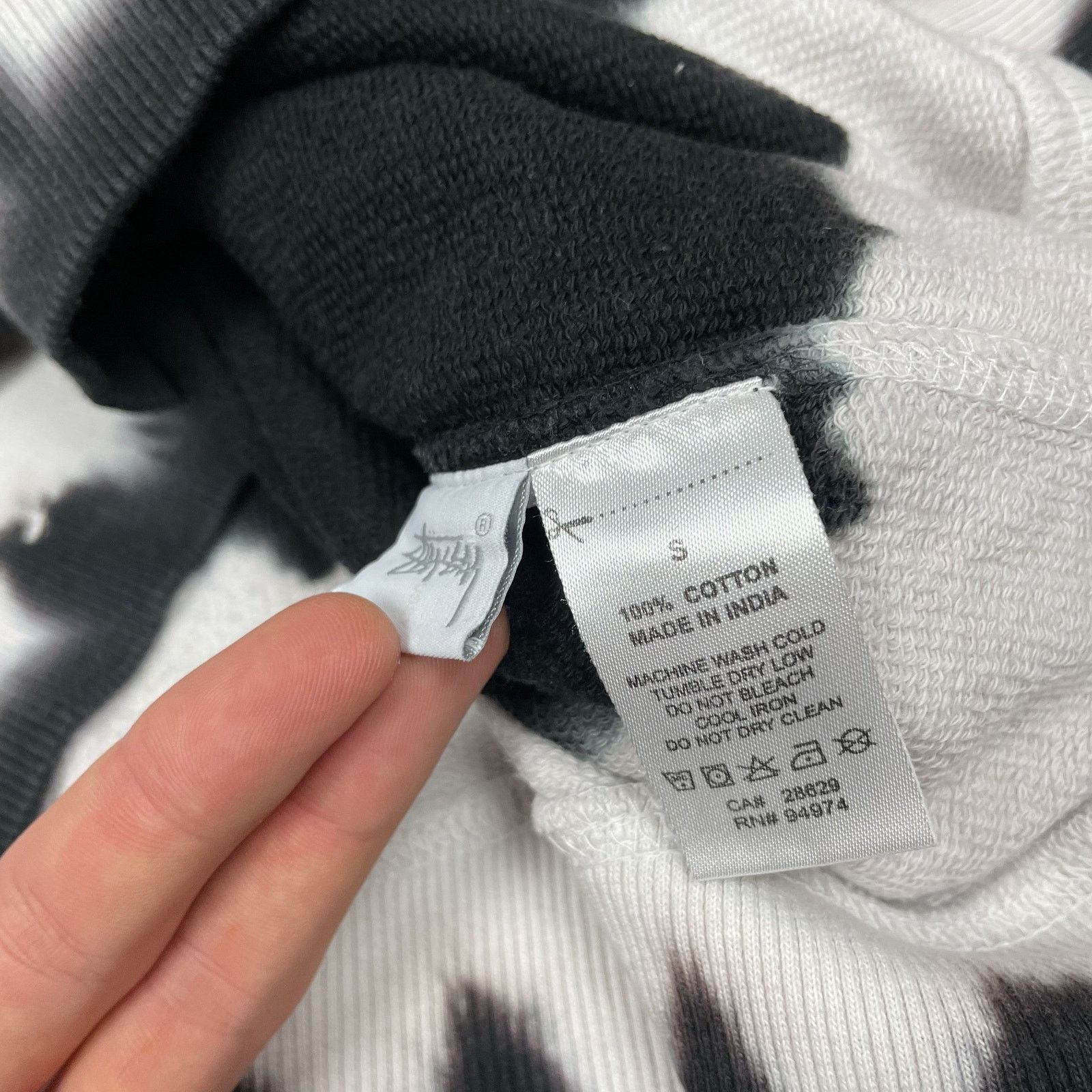 Stussy Stussy Black Cotton Stripe set Sweatshirt and Shorts Small Size US S / EU 44-46 / 1 - 18 Thumbnail