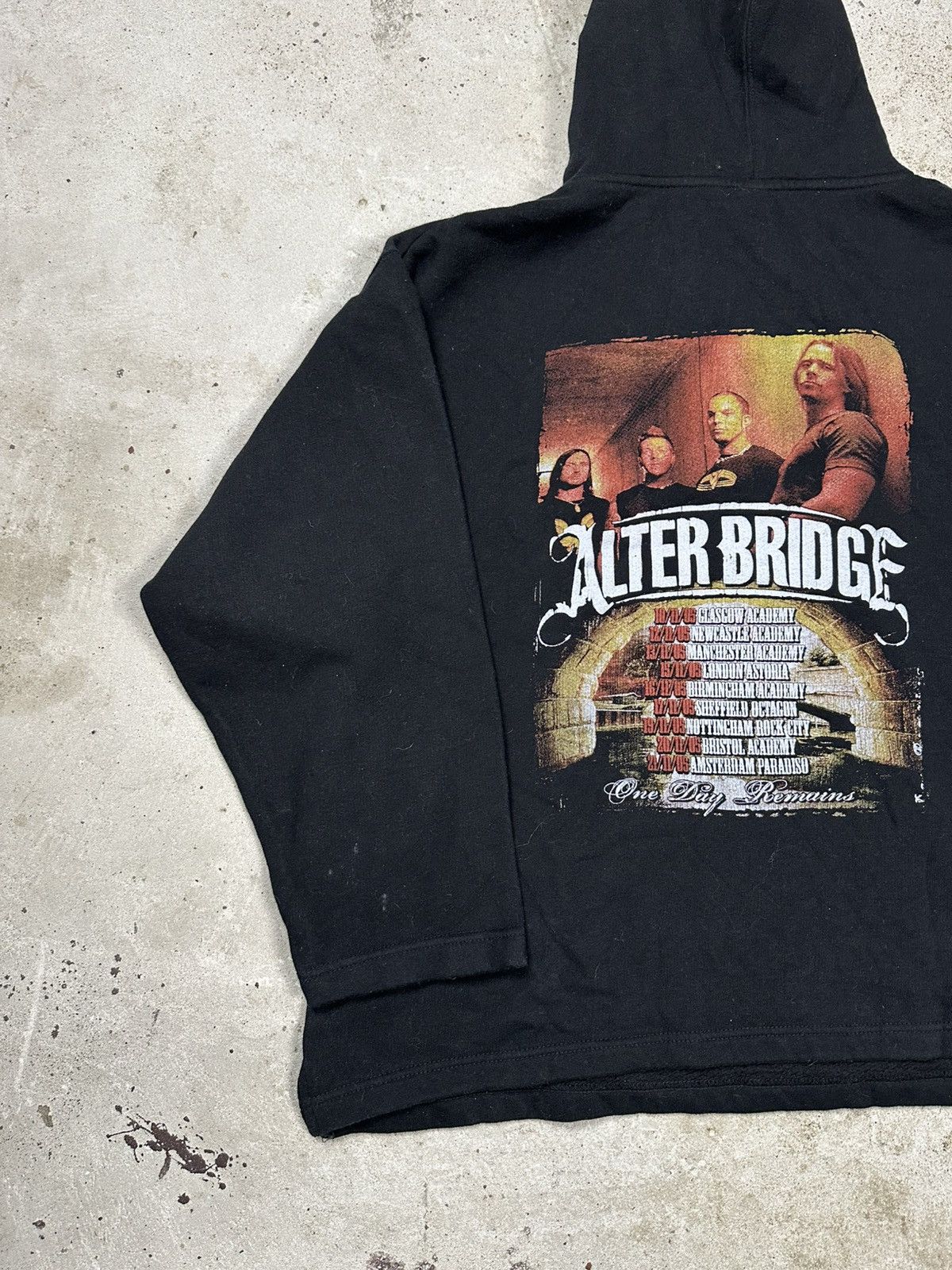 Band Tees × Vintage Vintage 2005 Alter Bridge Tour Band Hoodie Sweatshirt Size US L / EU 52-54 / 3 - 11 Thumbnail