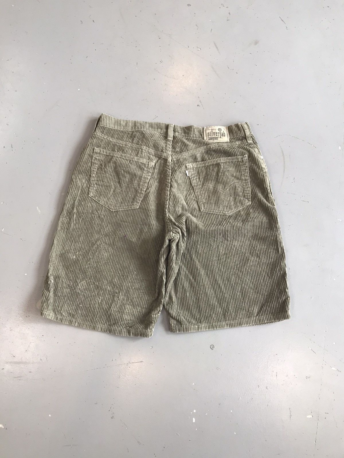 Levi's × Vintage Vintage Levi’s silver tab jort Size US 36 / EU 52 - 6 Thumbnail