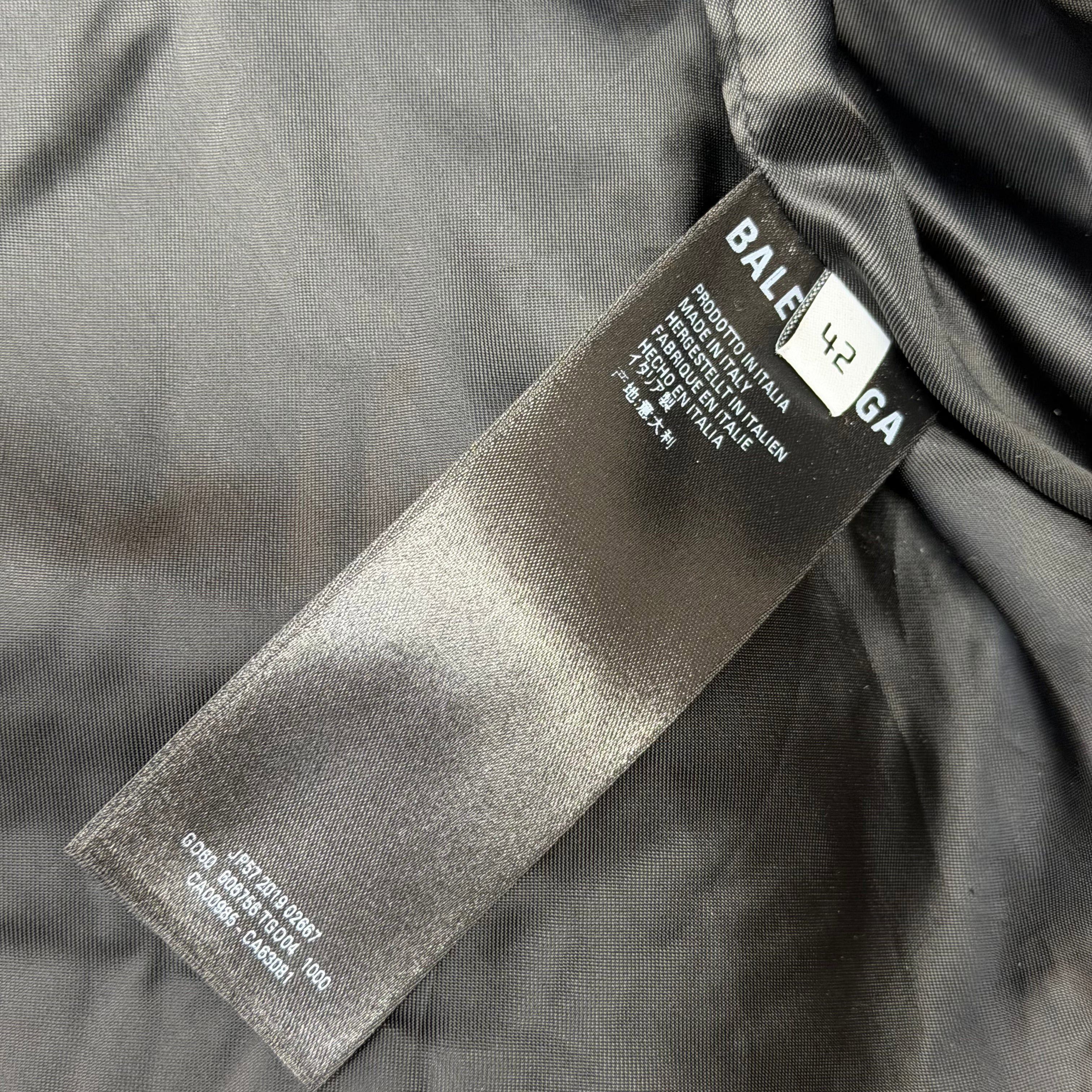 Balenciaga Balenciaga All Over Logo Quilted Bomber 42 (L) Size US L / EU 52-54 / 3 - 6 Thumbnail
