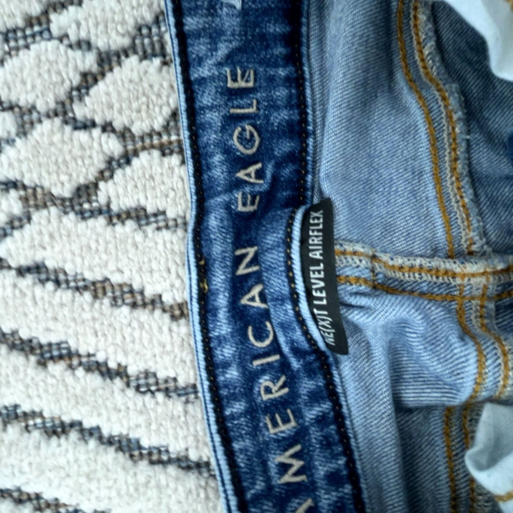 American Eagle Outfitters American Eagle Outfitters Jeans Men 29x32 Skinny Fit Distressed 5-Pocket Denim Blue Medium Wash Logo Belt Loops Zipper Size US 29 - 7 Thumbnail