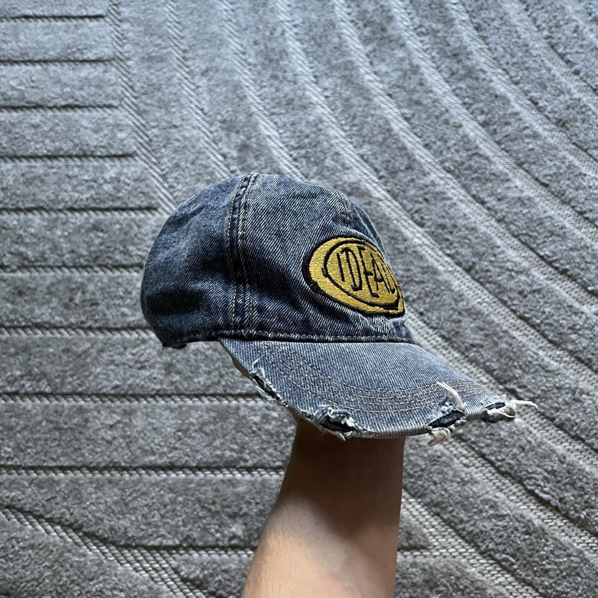 H&M × Jean-Michel Basquiat × Who Decides War Vintage Jean Michel Basquiat x Who Decides War Logo Cap Size ONE SIZE - 2 Thumbnail