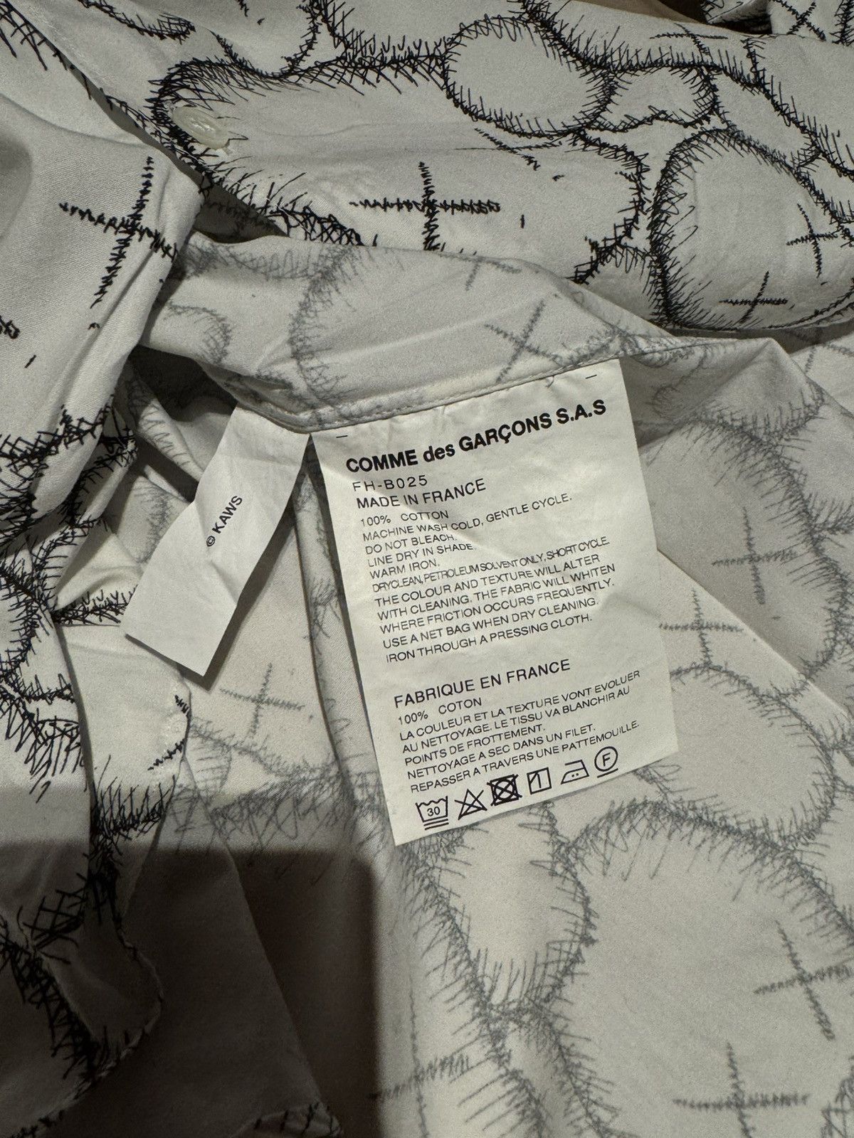 Comme des Garcons SHIRT × Kaws Kaws x Comme des Garçons Shirt Size US L / EU 52-54 / 3 - 4 Thumbnail