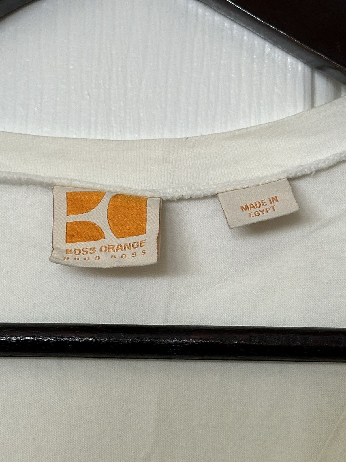 Guess × Hugo Boss Boss Orange By Hugo Boss Vintage White V Neck Tee Shirt Size US M / EU 48-50 / 2 - 2 Thumbnail