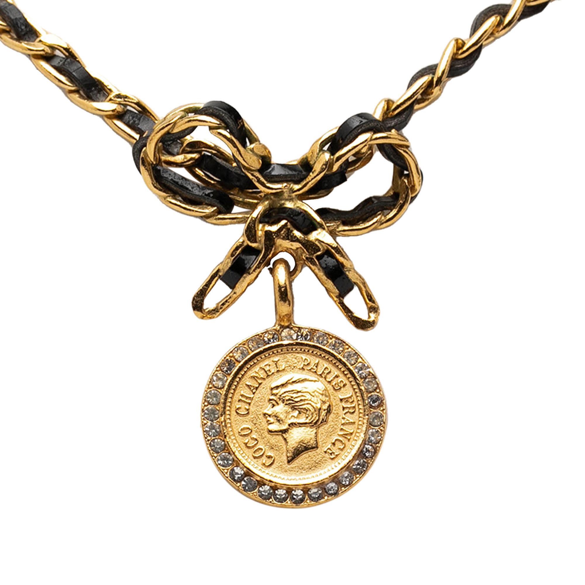 Chanel Chanel Leather and Gold Plated Medallion Bow Pendant Necklace Size ONE SIZE - 1 Thumbnail