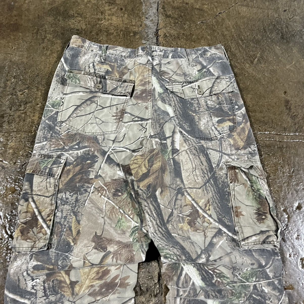 Realtree × Vintage Crazy Y2K Camo Carhartt Style Realtree Cargo Skater Pants Size US 36 / EU 52 - 4 Thumbnail