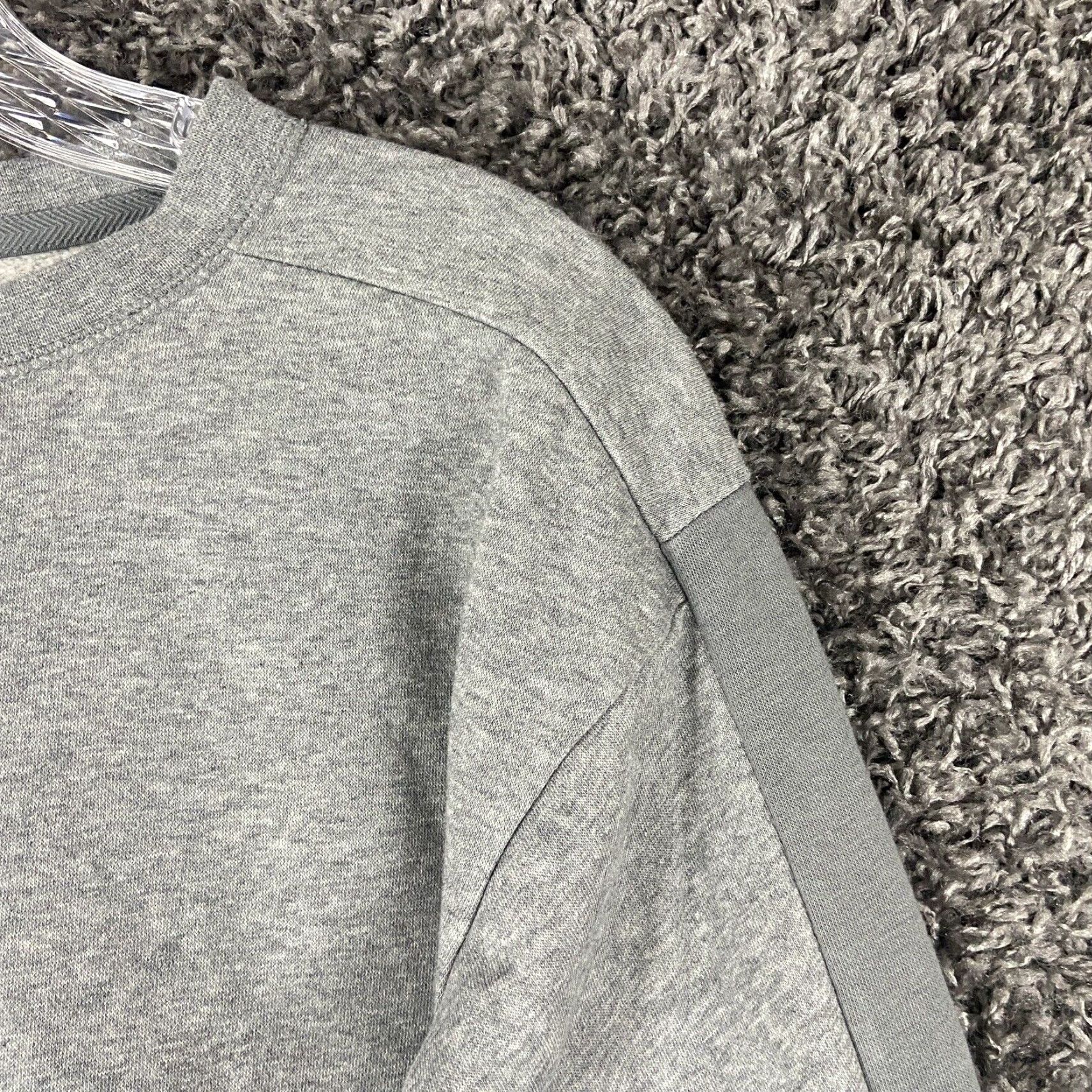 Nike Nike Therma Yoga Long Sleeve Crew Neck Activewear Gray Women’s L Size L / US 10 / IT 46 - 4 Thumbnail