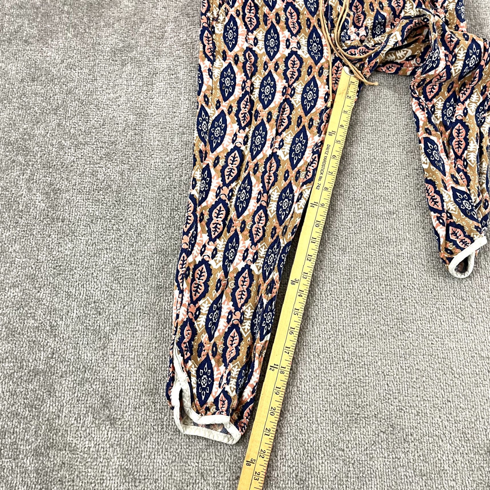 Anthropologie ANTHROPOLOGIE PILCRO and the LETTERPRESS Pants Womens 27 Paz Ikat Cropped Flowy Size 27" / US 4 / IT 40 - 3 Thumbnail