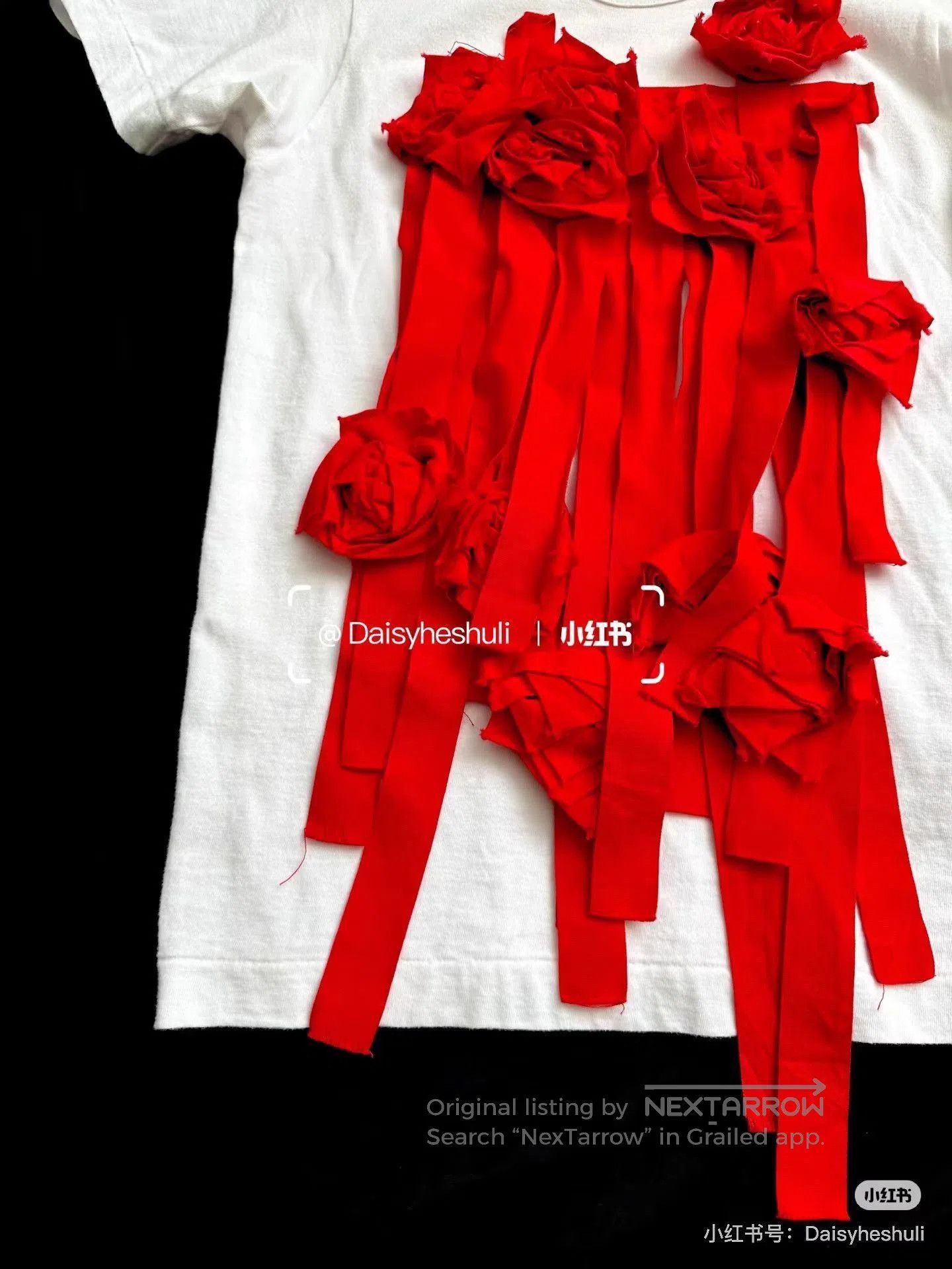Comme des Garcons White Short Sleeve Shirt with Red Floral Ribbon Accents. Size US XS / EU 42 / 0 - 4 Thumbnail
