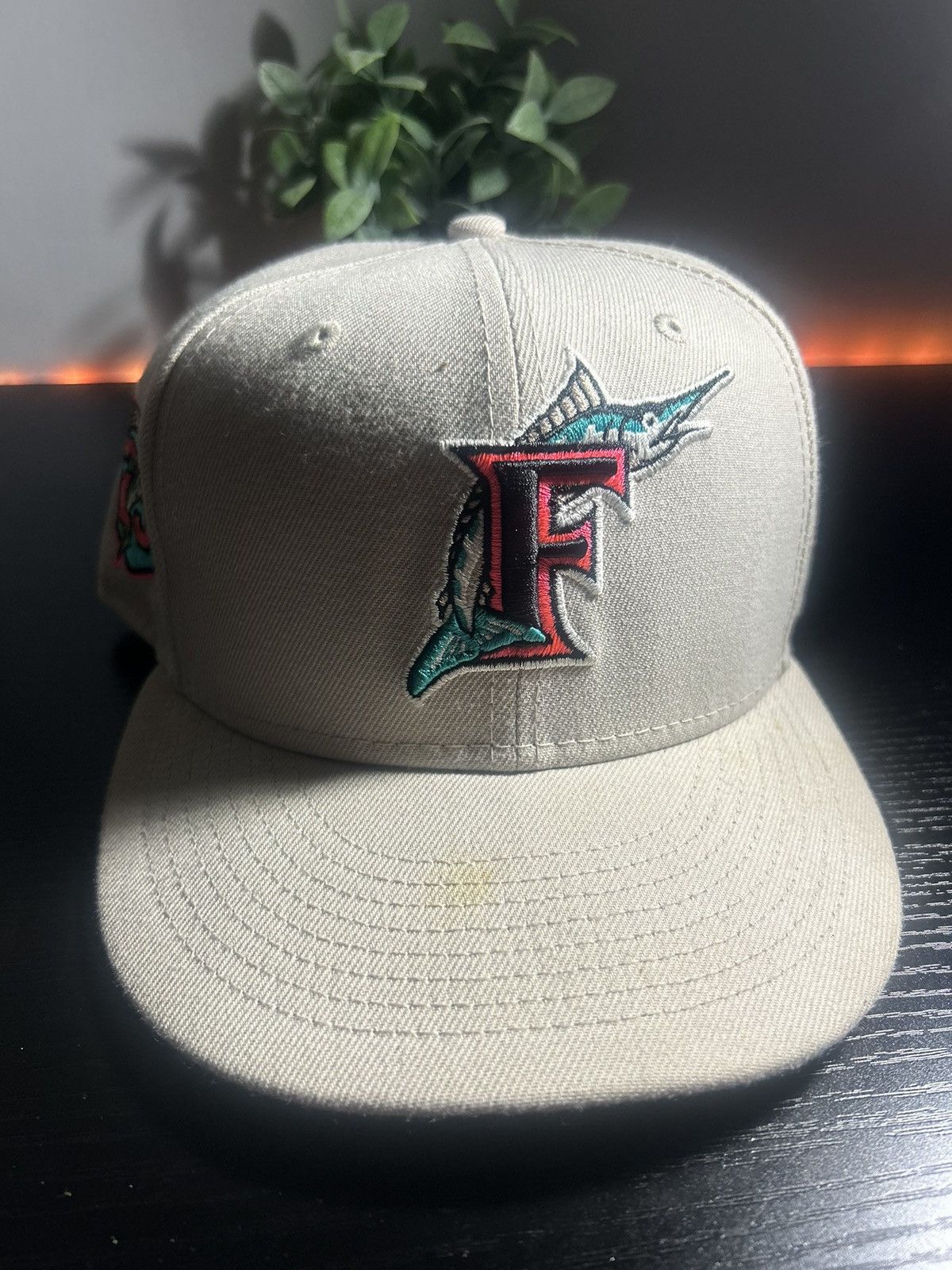 Hat Club × Vintage FLORIDA MARLINS FITTED HAT SIZE 5/8 Size ONE SIZE - 1 Thumbnail