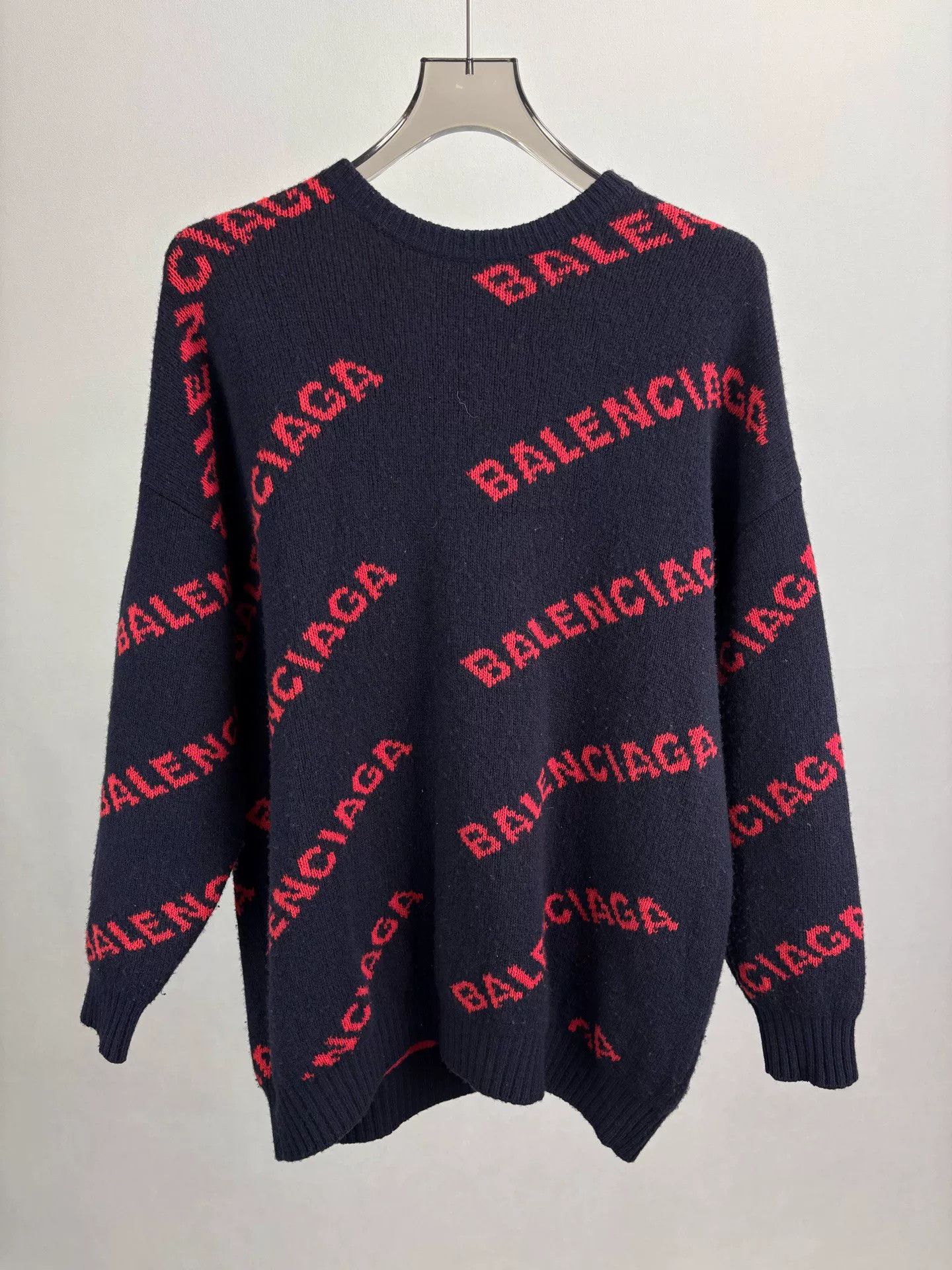 Balenciaga BALENCIAGA All-Over Logo Sweater Size US S / EU 44-46 / 1 - 1 Thumbnail
