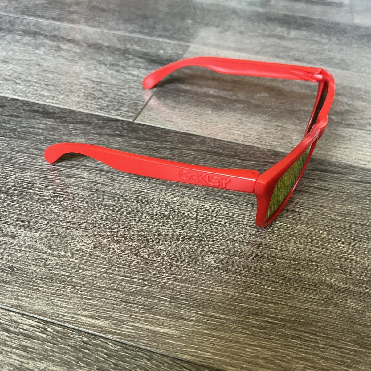 Oakley Oakley FROGSKINS Collection Matte Red Iridium Lens OO9013-92 Size ONE SIZE - 7 Thumbnail