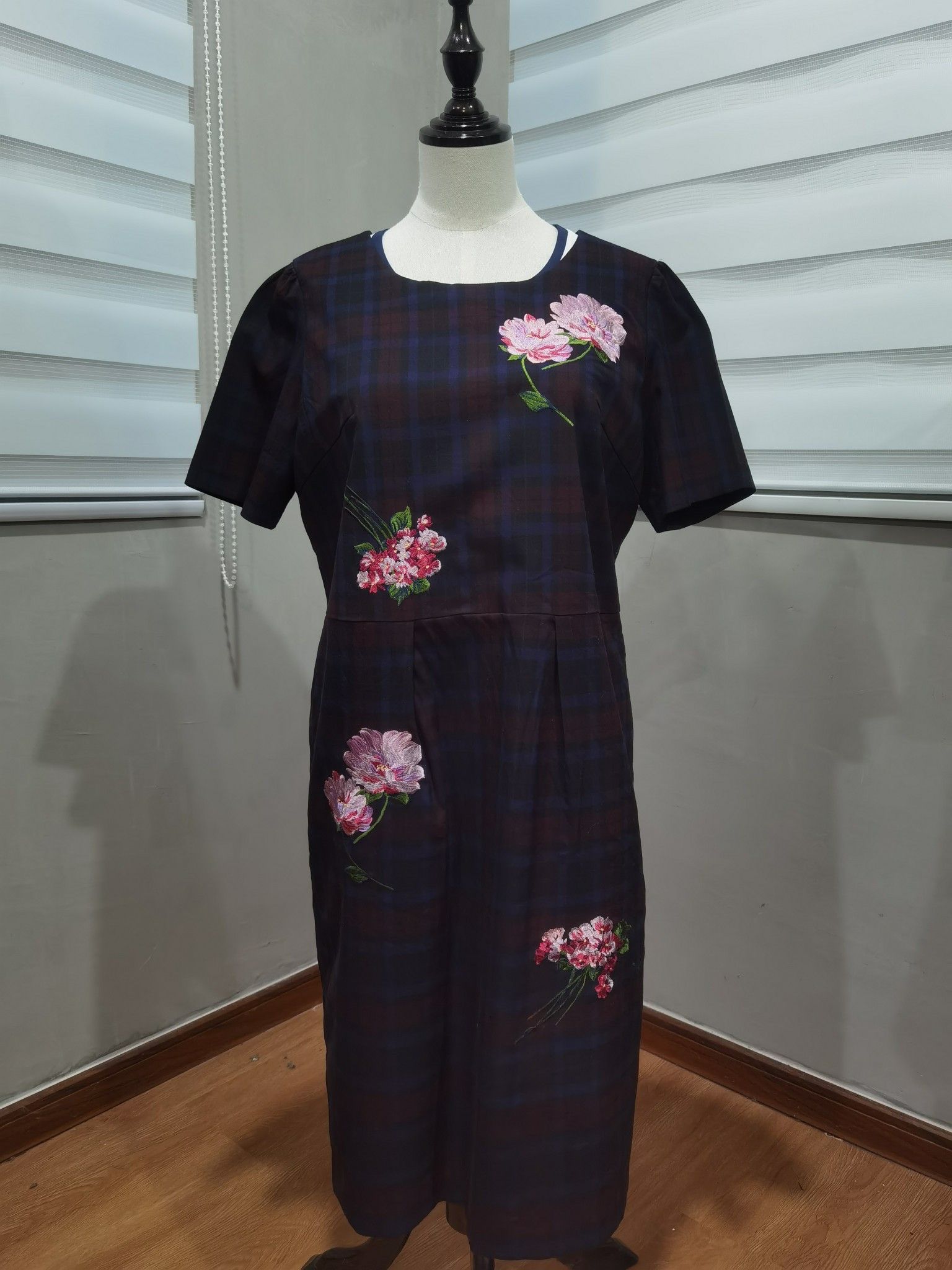 Other Rose Tiara designer dress M 7214 Size S / US 4 / IT 40 - 1 Thumbnail