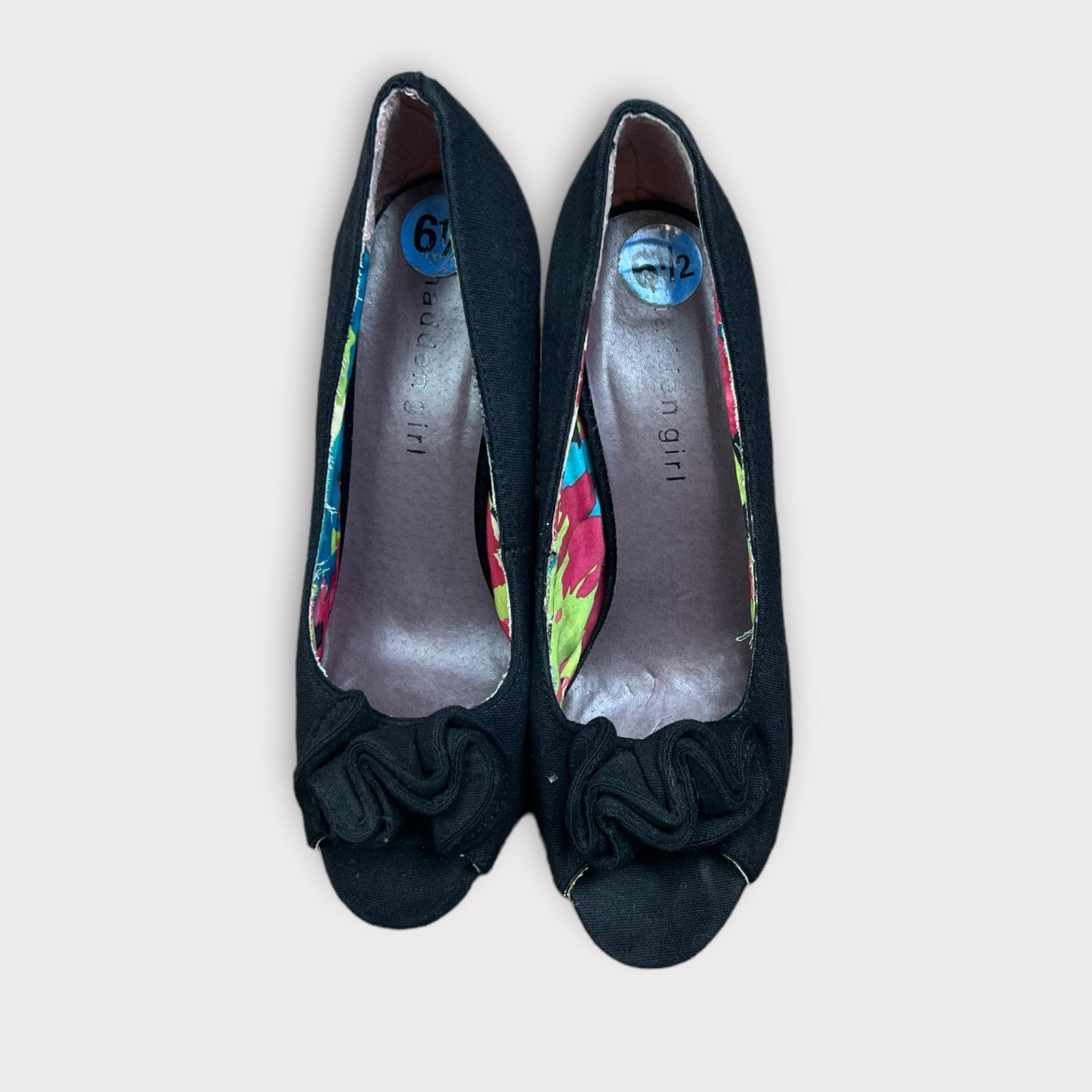 Steve Madden Madden Girl Vintage Y2K Open Toe Ruffle Black platform Heel Size US 6.5 / IT 36.5 - 1 Thumbnail