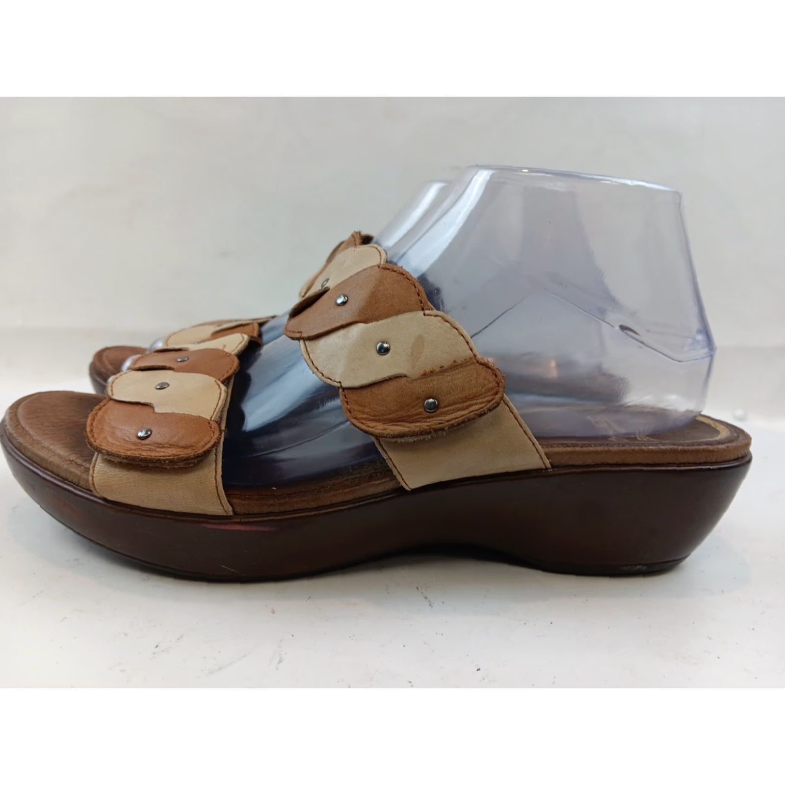Dansko Dansko Dee Sandals Women’s US 10 EU 40 Brown Double Strappy Slide Studded Wedge Size US 10 / IT 40 - 5 Thumbnail