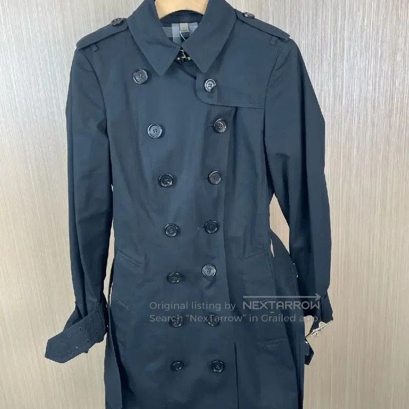 Burberry Burberry Black Cotton Women's Trench Coat. Size M / US 6-8 / IT 42-44 - 1 Thumbnail