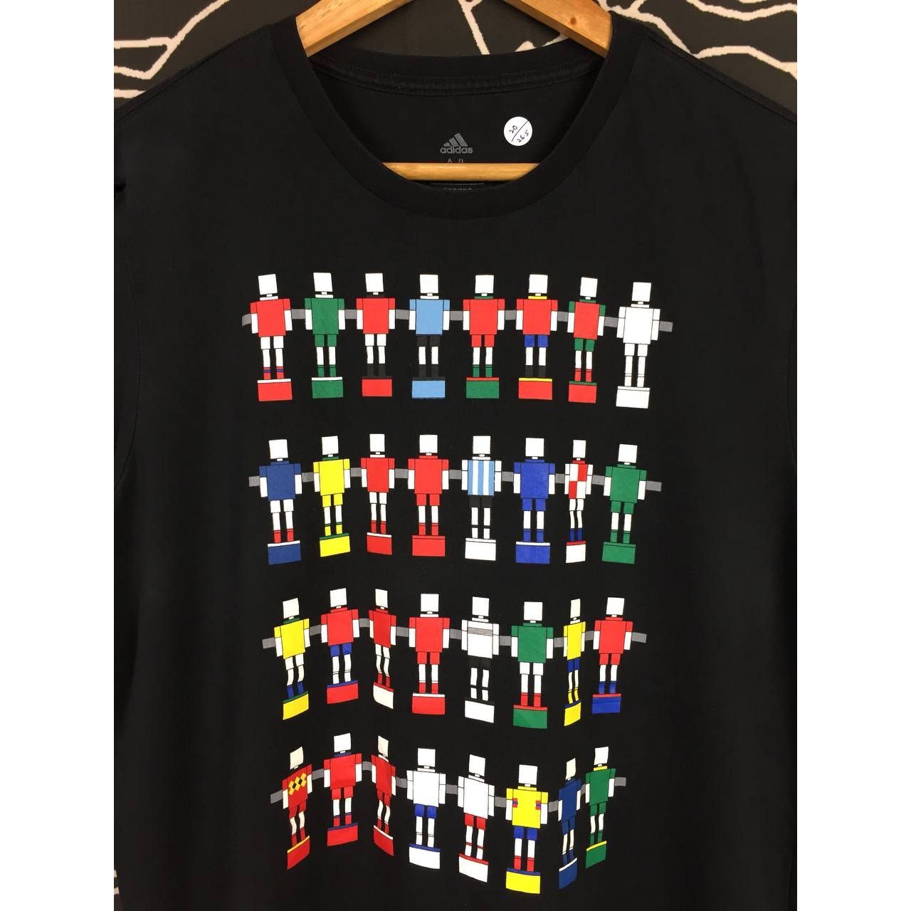 Adidas × Vintage Adidas Fifa World Cup Russia 2018 Sportswear Tee Size US M / EU 48-50 / 2 - 3 Thumbnail