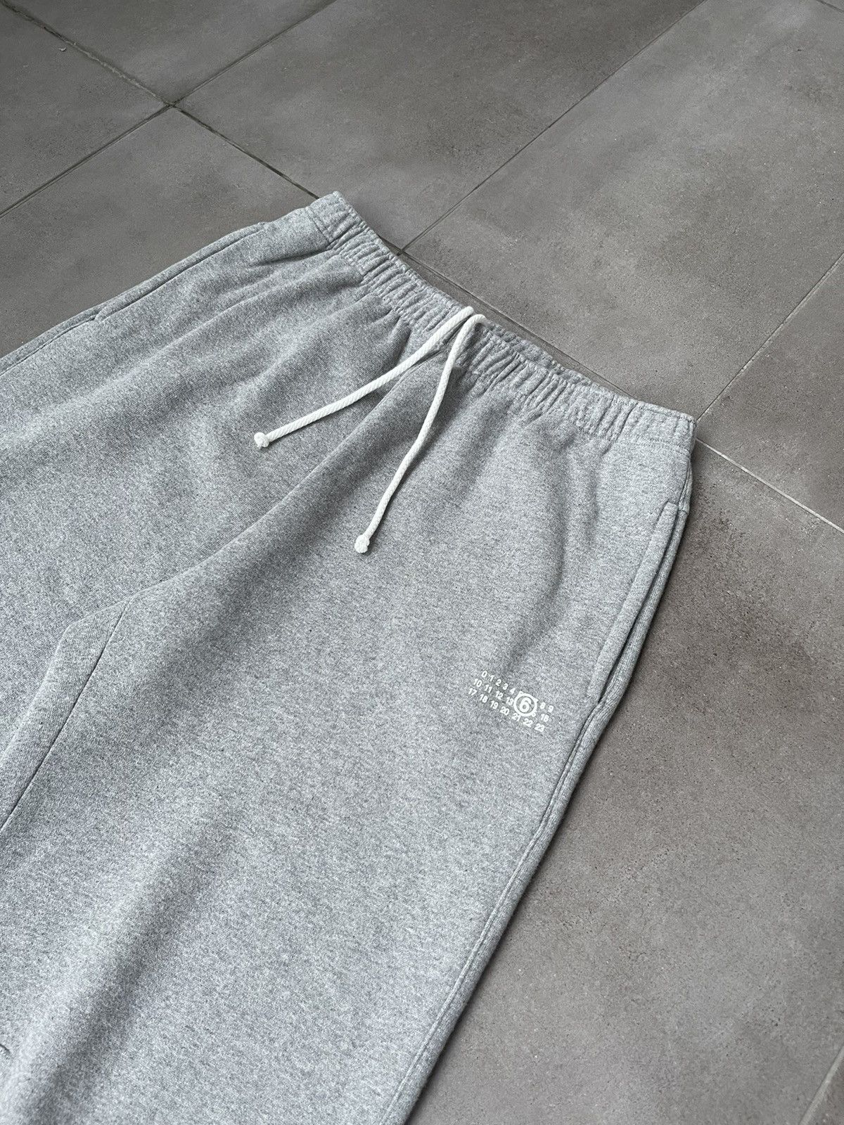Maison Margiela !DS! SS23 Maison Margiela Numbers Grey Bonded Sweatpants Size 34" / US 12 / IT 48 - 16 Thumbnail