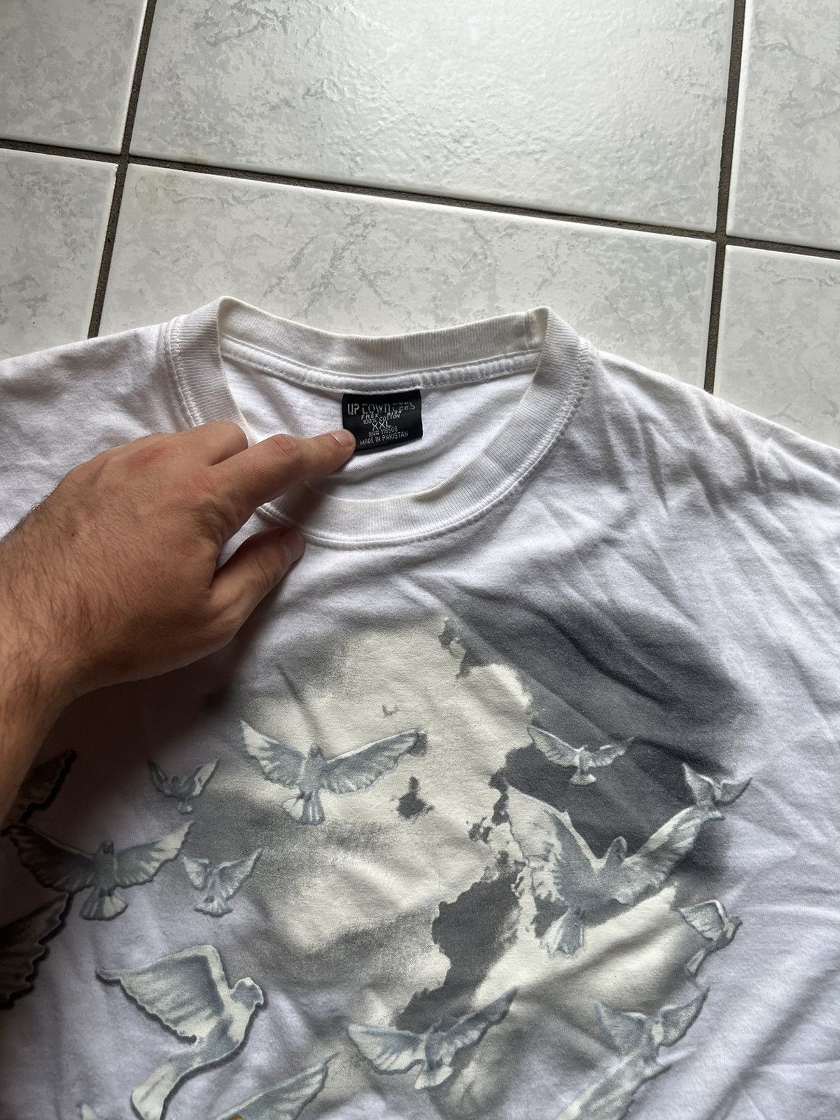 Other Y2K airbrush short sleeve Prayer shirt Size US XL / EU 56 / 4 - 2 Thumbnail