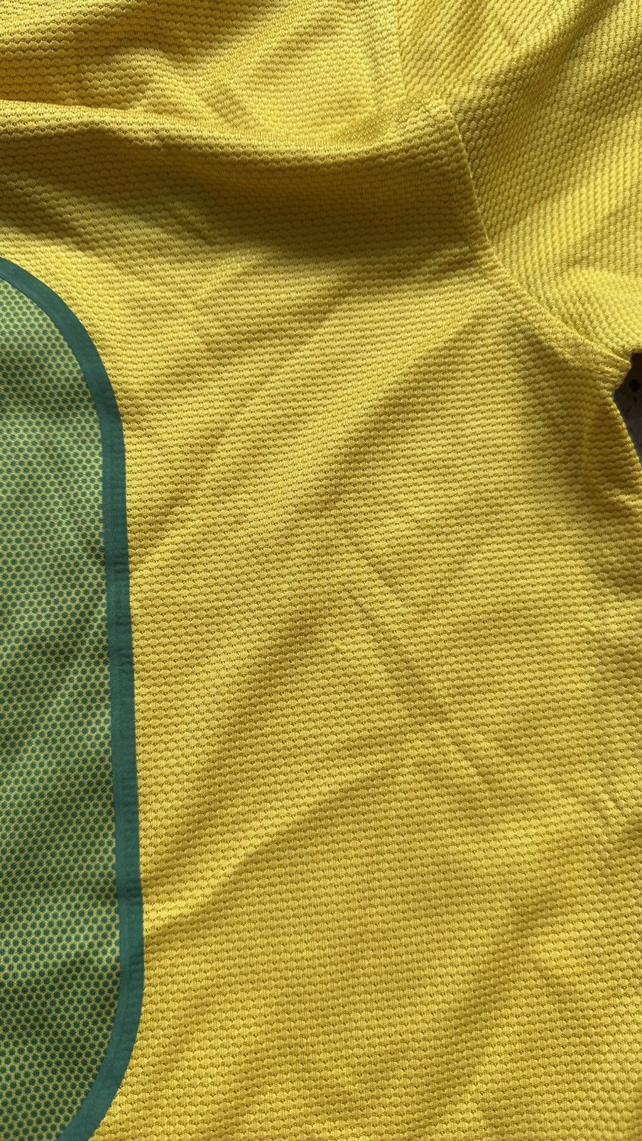 Nike 2012 Nike Brazil Ronaldinho #10 Vintage Soccer Jersey Size US S / EU 44-46 / 1 - 22 Thumbnail