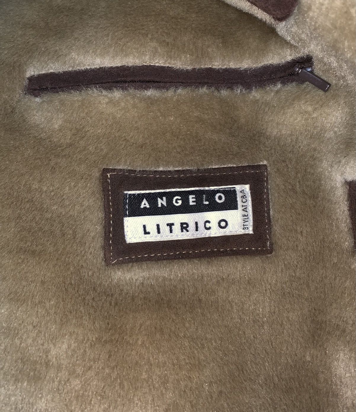 Angelo Litrico Vintage archive Fur coat buttons 1980 angelo litrico lgb Size US L / EU 52-54 / 3 - 9 Thumbnail