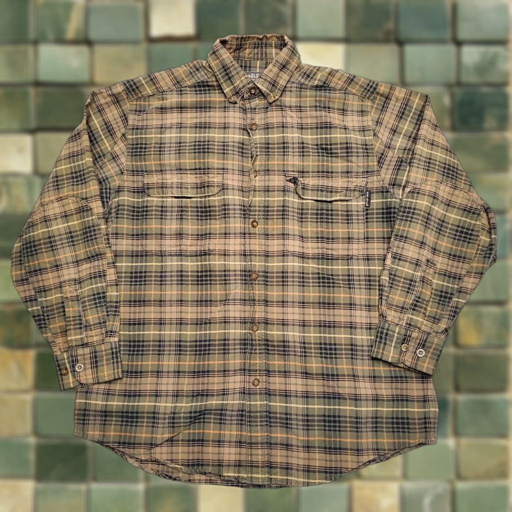 Vintage VINTAGE Woolrich Shirt Mens Large Olive Plaid Long Sleeve 100% Cotton Outdoor Cabin Camp Shirts Mens Large Olive Plaid Long Sleeve Cotton Outdoor Camp Size US L / EU 52-54 / 3 - 1 Thumbnail
