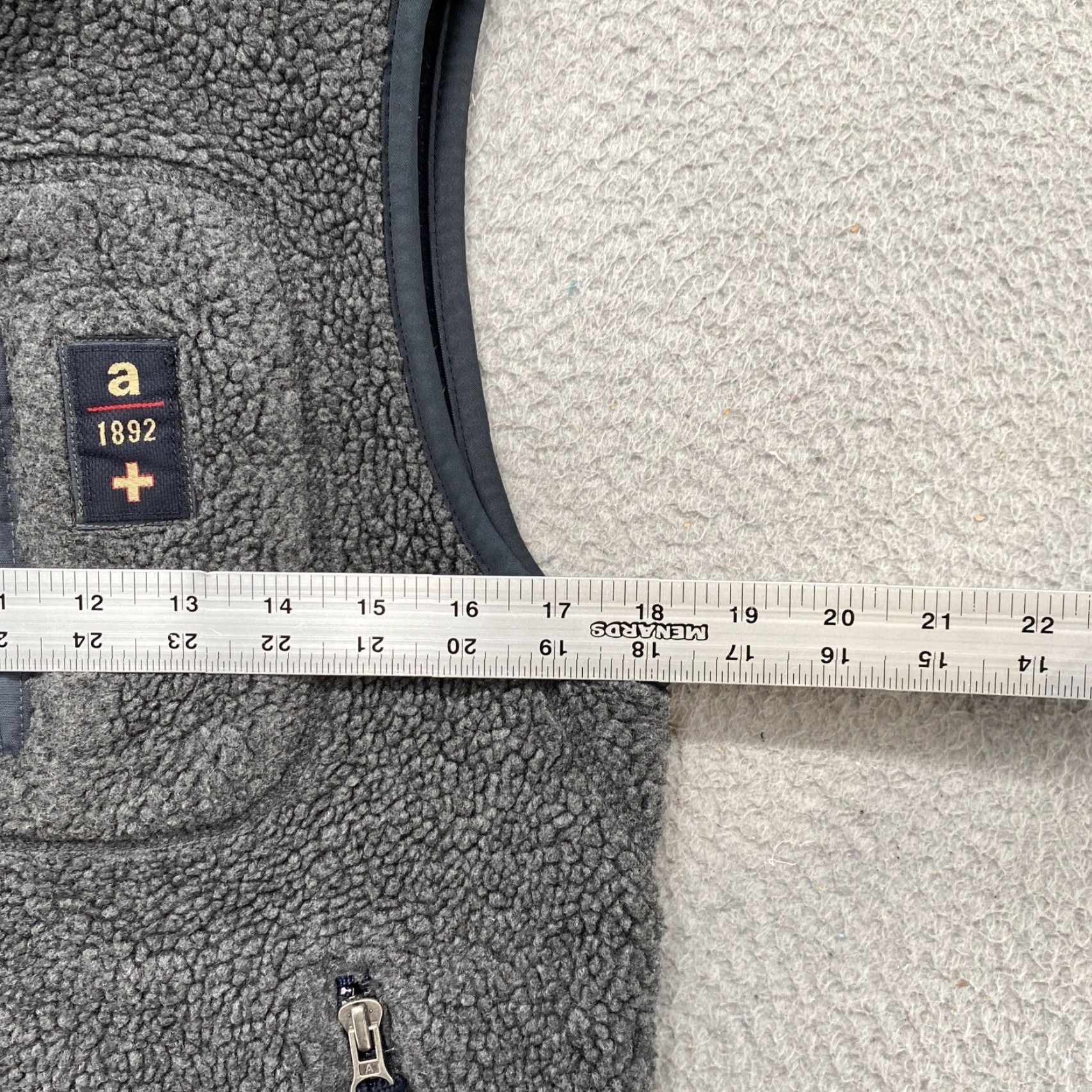 Abercrombie & Fitch Y2K Abercrombie & Fitch Gray Sherpa Full Zip Vest Women’s M Size M / US 6-8 / IT 42-44 - 4 Thumbnail