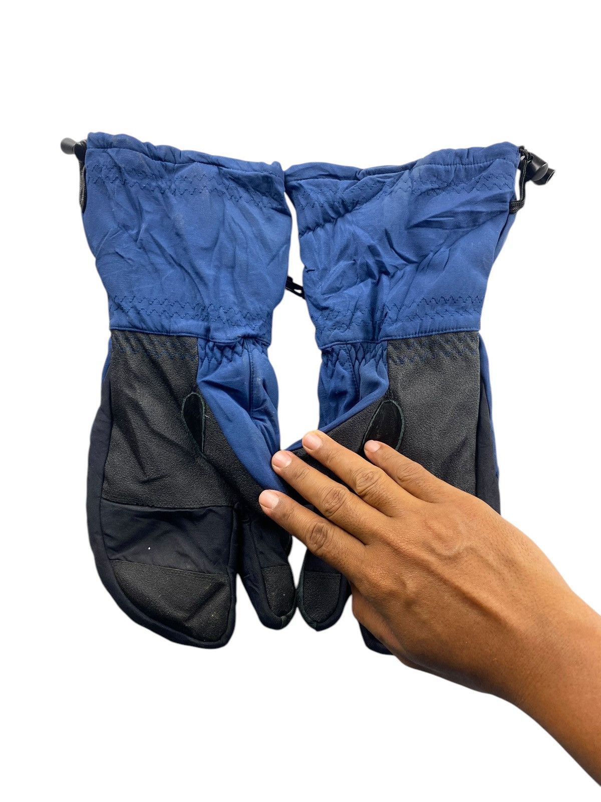Quiksilver Vintage Quicksilver Snowboard Hand Glove Size ONE SIZE - 6 Thumbnail