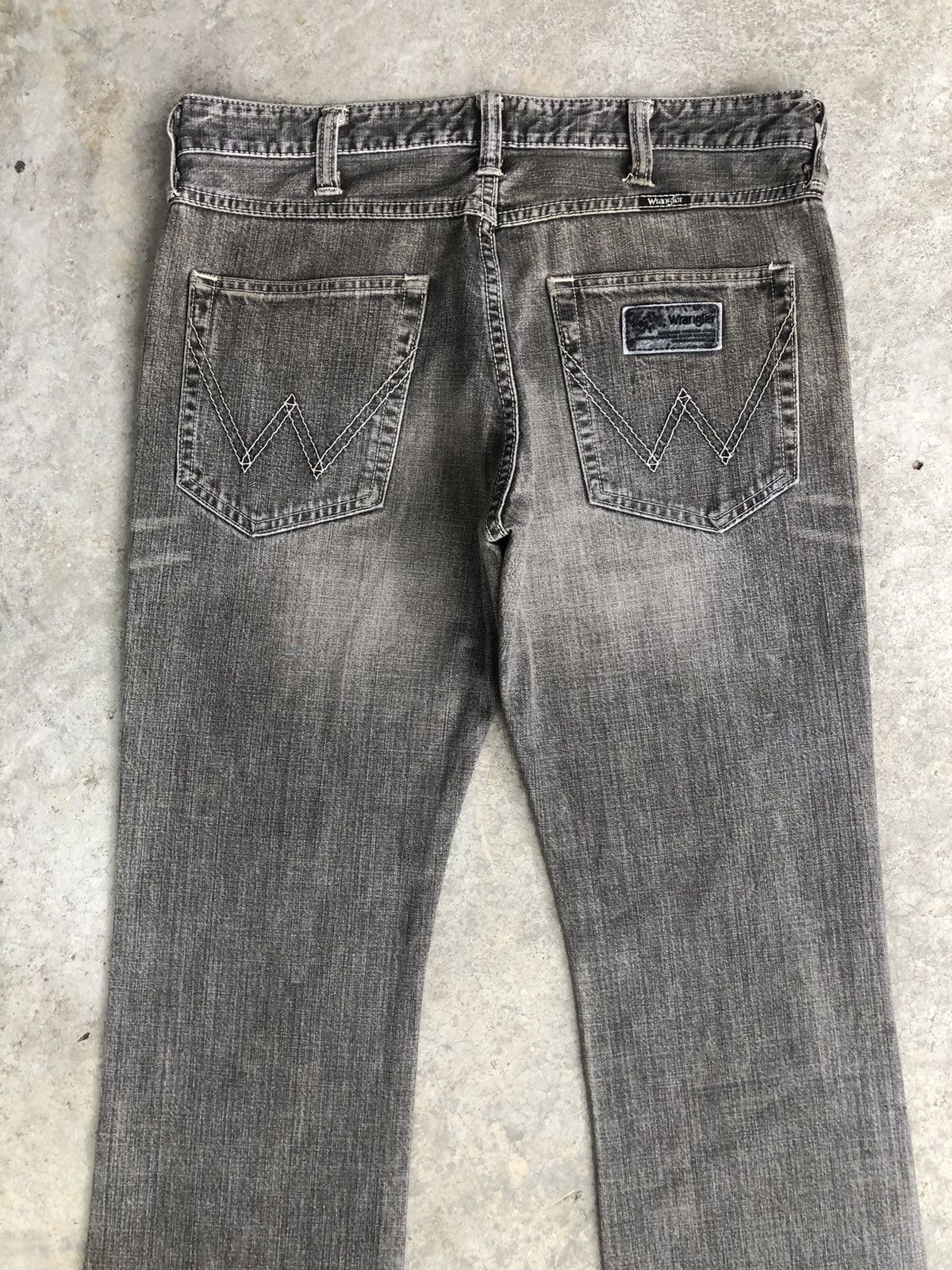 If Six Was Nine Japanese Wrangler Flared Jeans Distressed Size US 33 - 8 Thumbnail