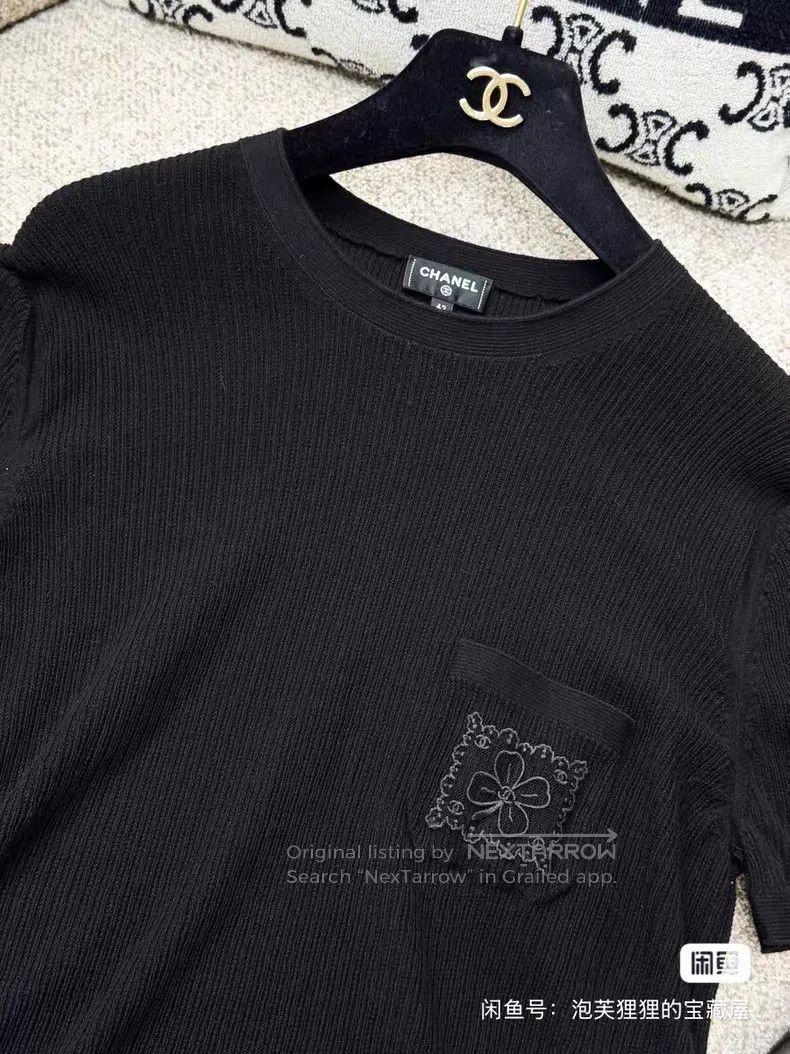 Chanel Chanel Black clover embroidered pocket short sleeves Size M / US 6-8 / IT 42-44 - 4 Thumbnail
