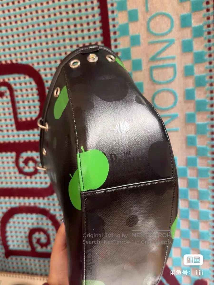 Comme des Garcons CDG Minami Aoyama Beatles Apple Tote. Size ONE SIZE - 3 Thumbnail