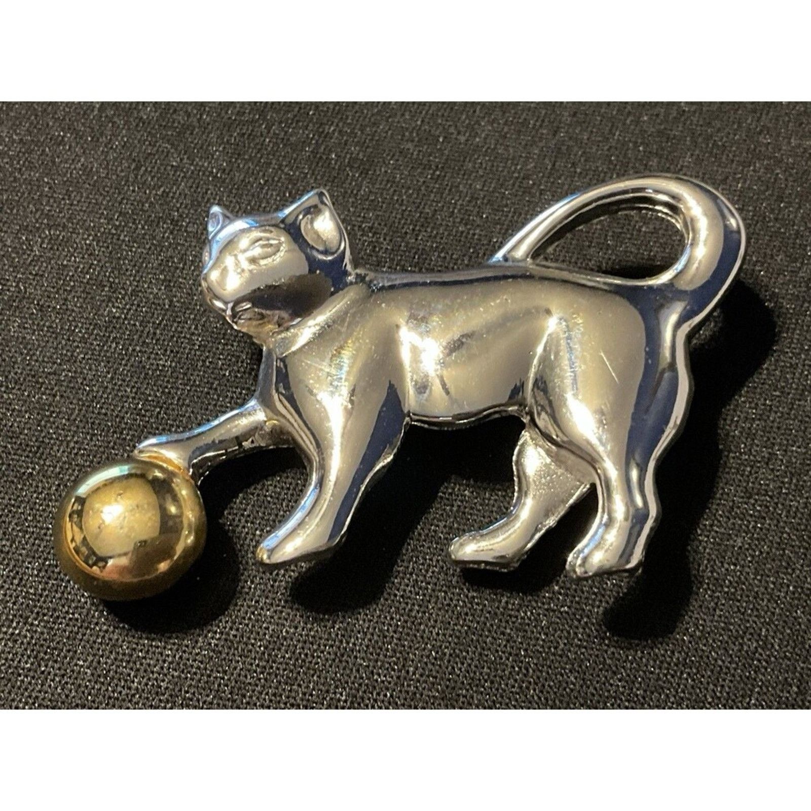 Other Vintage Gold & Silver Tone Cat Brooch W/ Gold Tone Ball Size ONE SIZE - 1 Thumbnail