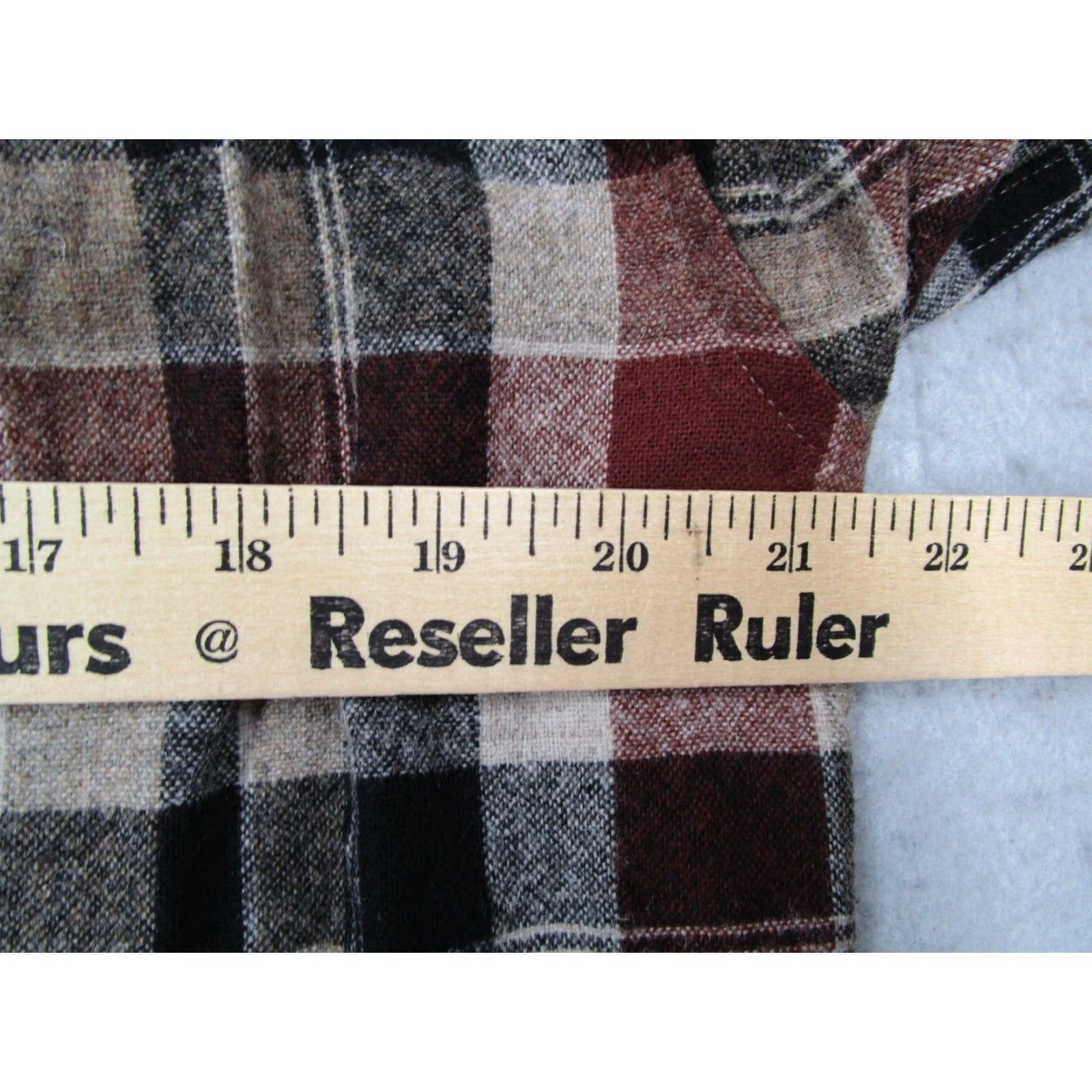 Pendleton Pendleton Board Shirt Mens Medium Brown Check Wool Button Up Size US M / EU 48-50 / 2 - 6 Thumbnail